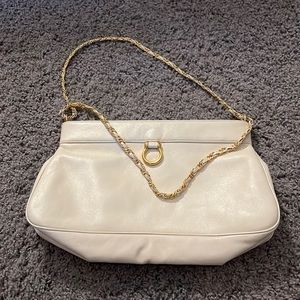 White Leather convertible shoulderbag/purse.